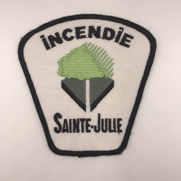 Canadian 2 Patch Lot Montreal Airport Safety Saint Julie Fire Service Department - Picture 3 of 5